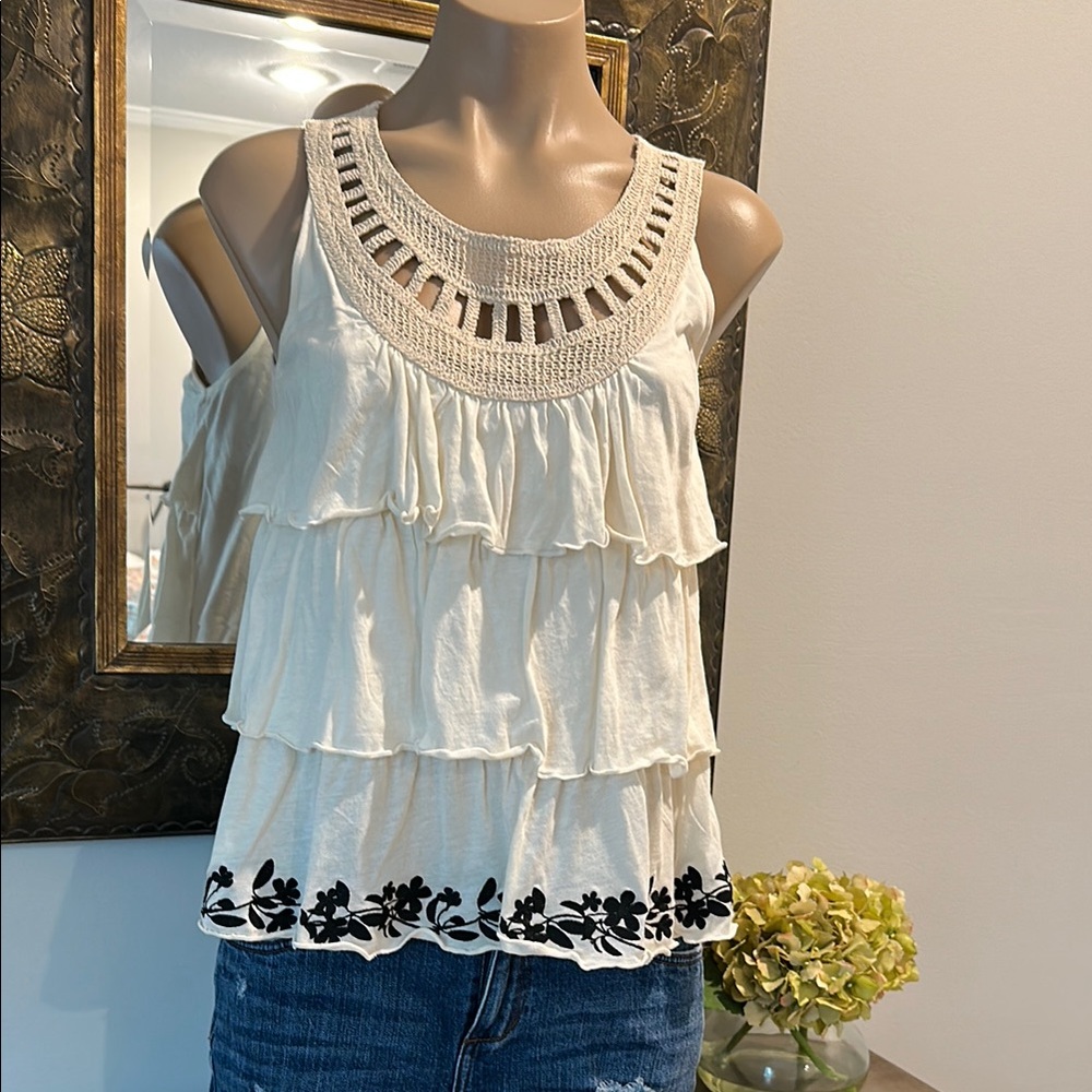 Anthropologie Ric Rac Knit Embroidered Ruffled Tank Size XS